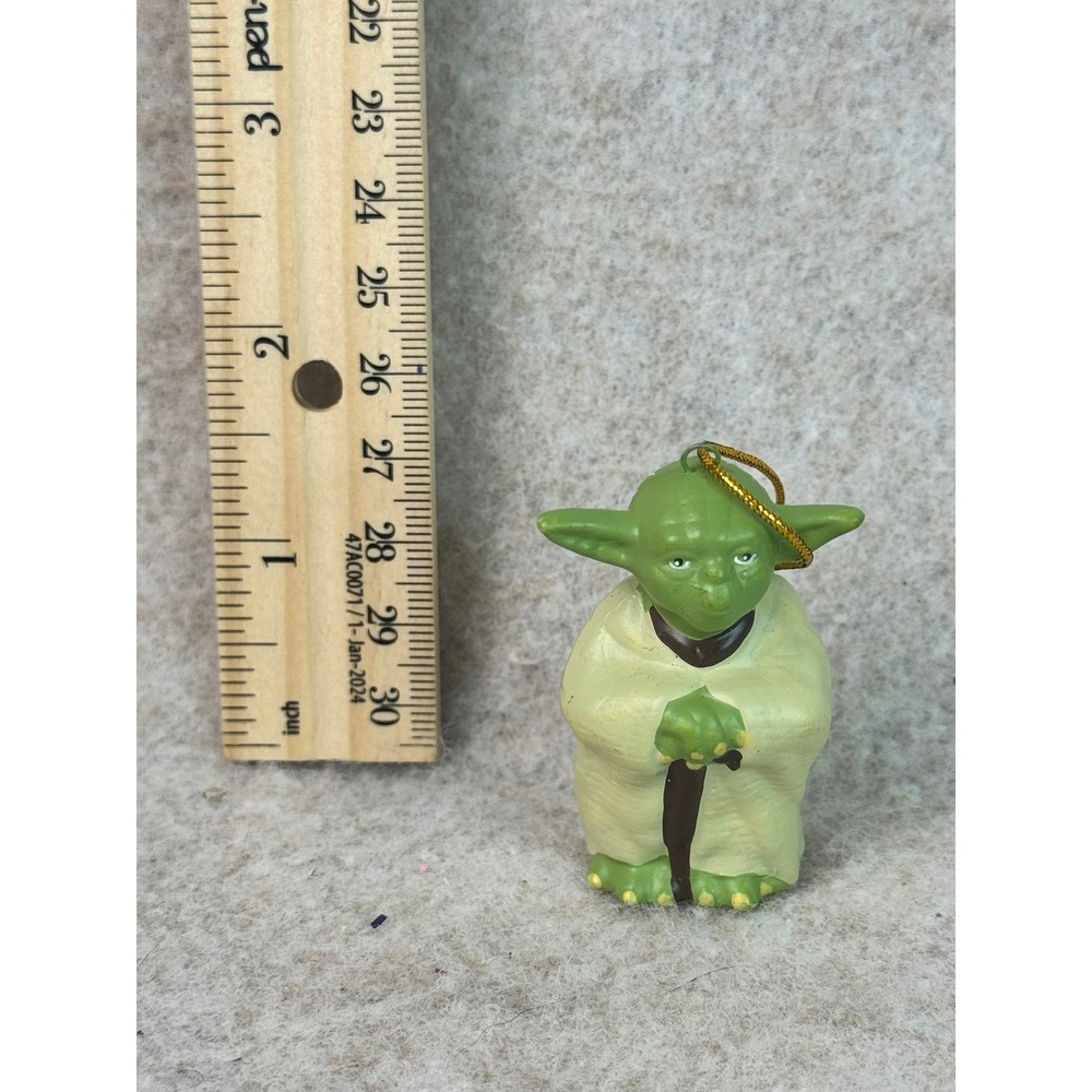 Star Wars Yoda‎ Christmas Ornament 2006 Lucasfilm Ltd Holiday Decoration